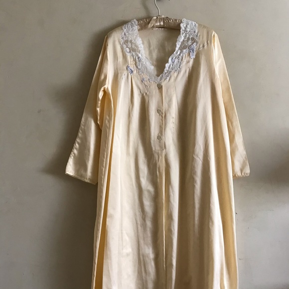vintage house robe